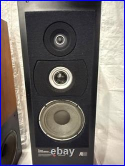Acoustic Research (Teledyne) AR90 Speakers Acoustic Research (Teledyne) AR90 Speakers