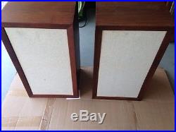 Acoustic Research Vintage AR-3a Speakers