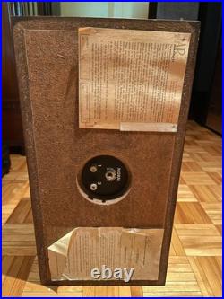 Acoustic research AR4x speaker single