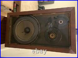 Acoustic research ar3a speakers, fair condition, working pair