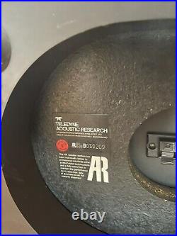 Acoustic research speakers AR 93 S