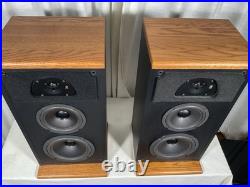 Acoustic research speakers TSW 410
