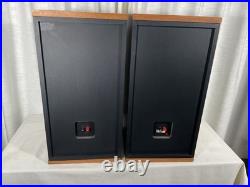 Acoustic research speakers TSW 410