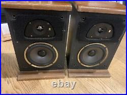 Acoustic research speakers Tsw 210