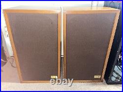 Ar 2ax speakers Pair