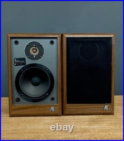 Audiophile Compact Combo Technics SU-C04 Amp +Acoustic Research AR-8B Speakers