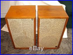 BEAUTIFUL VINTAGE PAIR AR 2a ACOUSTIC RESEARCH SPEAKERS AR-2A SOUND AMAZING!'62