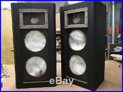 Beautiful Excellent- Restored Vintage Acoustic Research AR94s Speakers