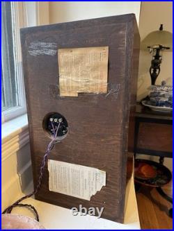 Beautiful Vintage Acoustic Research AR-3a speakers Hi-Fi at its finest
