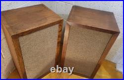 Historic Acoustic Research AR-3 Speakers. See Photos Historic Acoustic Research AR-3 Speakers. See Photos
