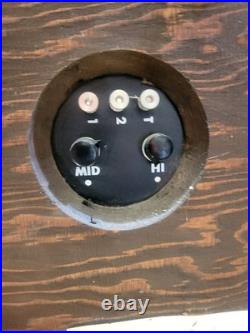 Historic Acoustic Research AR-3 Speakers. See Photos Historic Acoustic Research AR-3 Speakers. See Photos