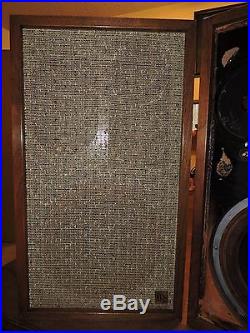 NICE 1961 WALNUT AR acoustic research AR 2 A 2A SPEAKERS no reserve LOOK