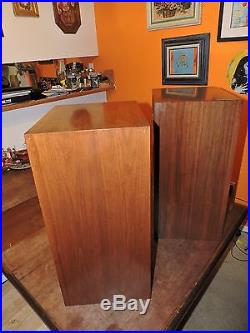 NICE 1961 WALNUT AR acoustic research AR 2 A 2A SPEAKERS no reserve LOOK
