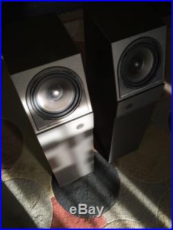 New Old Stock-Acoustic Research M4 Holographic Imaging Speakers (Pair)