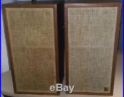 Nice Pair of Vintage Acoustic Research AR 4x Speakers
