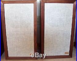 OFF WHITE GRILLE CLOTH FOR ACOUSTIC RESEARCH SPEAKERS