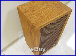 One Acoustic Research Vintage AR-1 Home Speaker Wood Cabinet & AR Badge TESTED