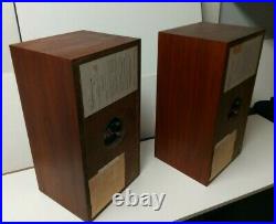 One Pair Acoustic Research AR4x 8 Ohm Speakers Acoustic Suspension Loudspeakers
