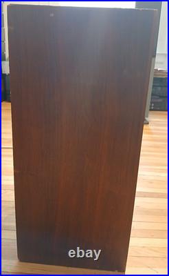 One Vintage-ar-3 Speaker-Original unmolested cond-Tested-See Video