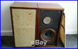 Original First Model Vintage Acoustic Research AR-4 Book Shelf Speakers