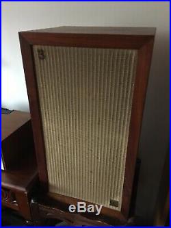 Original Pair of Acoustic Research AR-3 Speakers Oiled Walnut Nice