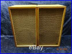 Original Vintage Pair Of Acoustic Research Ar2 Speakers Birch