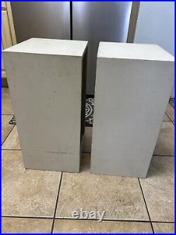 PAIR ACOUSTIC RESEARCH AR-2a Suspension System STEREO SPEAKERS White Rare