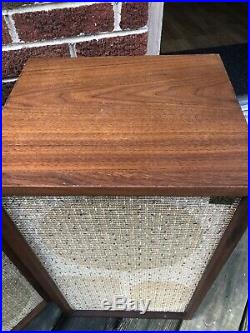PAIR Acoustic Research AR-2A Speakers Vintage 1960s Walnut RARE NICE