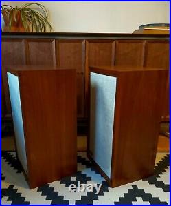 PAIR Acoustic Research AR-3A Speakers Tested, Nice