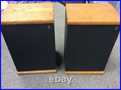 PAIR Acoustic Research AR TSW-110 Bookshelf Speakers WORK Need Foam