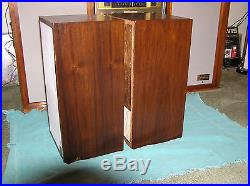 Pair Of Vintage Ar 4x Speakers In Excellent Condition