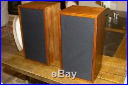 PAIR OF Vintage Acoustic Research AR-4xa Speakers