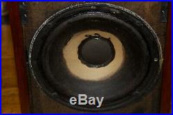 PAIR OF Vintage Acoustic Research AR-4xa Speakers