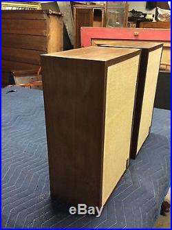 Pair AR7 Walnut Acoustic Research Speakers