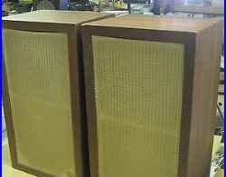 Pair Acoustic Research AR3 Speakers All Original Working consec serial numbers