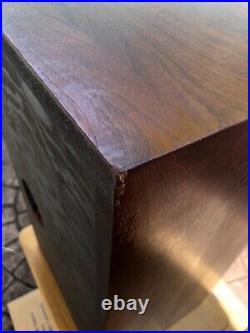 Pair Acoustic Research AR3a Speakers, Solid cabinets with minor dings