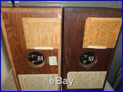 Pair Acoustic Research AR-4X Speakers