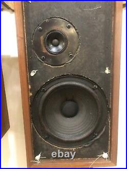 Pair Acoustic Research AR- 4x vintage Speakers