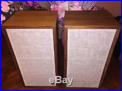Pair Of Vintage ACOUSTIC RESEARCH AR-4X Speakers