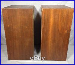 Pair Of Vintage Acoustic Research Ar2ax Speakers