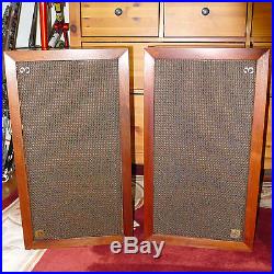 Pair of AR-3 AR3 AR 3 Speakers MINT CONDITION