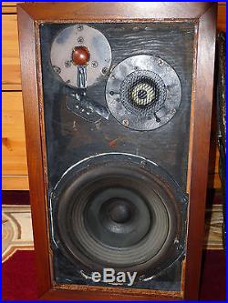 Pair of AR-3 AR3 AR 3 Speakers MINT CONDITION