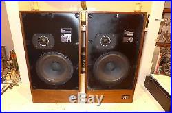 Pair of Rare Vintage Acoustic Research AR-15 speakers New Foam