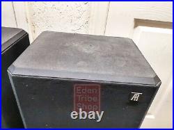 Pair of Teledyne Acoustic Research AR93Q Black Speaker Cabinet AR