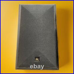 Pair of Vintage Acoustic Research AR17 Bookshelf Speakers (PREWONED)