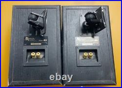 Pair of Vintage Acoustic Research AR17 Bookshelf Speakers (PREWONED)