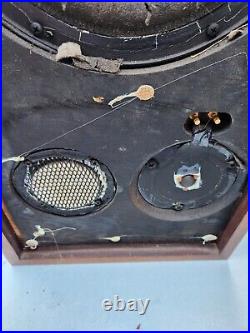 Pair of Vintage Acoustic Research AR-2ax Speakers For Parts