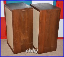 Pair of Vintage Acoustic Research AR-3a Speakers