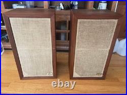 Pair of Vintage-ar-3 Speakers