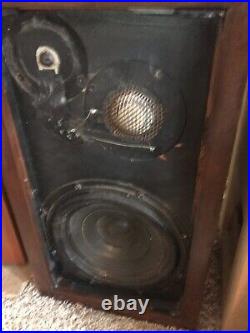 Pair of acoustic research ar3a speakers